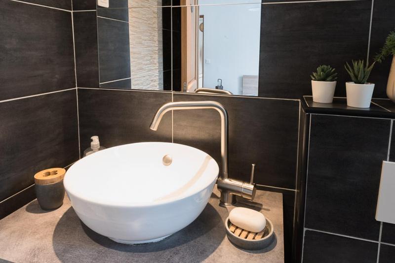 Charming One-Of-A-Kind Apartment. Saint-Ouen  Εξωτερικό φωτογραφία