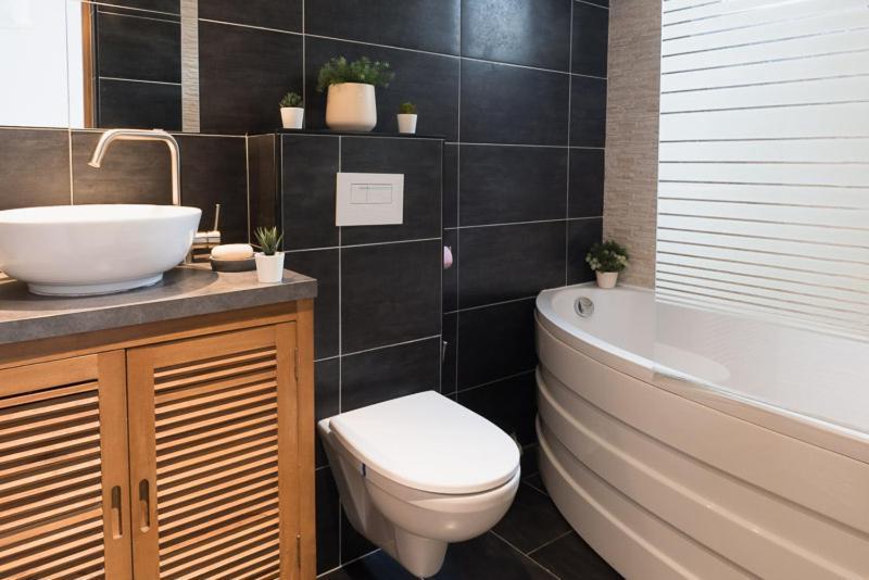 Charming One-Of-A-Kind Apartment. Saint-Ouen  Εξωτερικό φωτογραφία